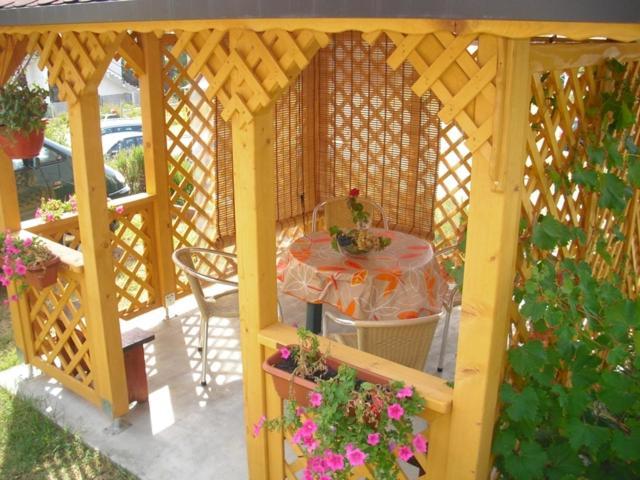 Mirjana F Apartaments Baška Esterno foto