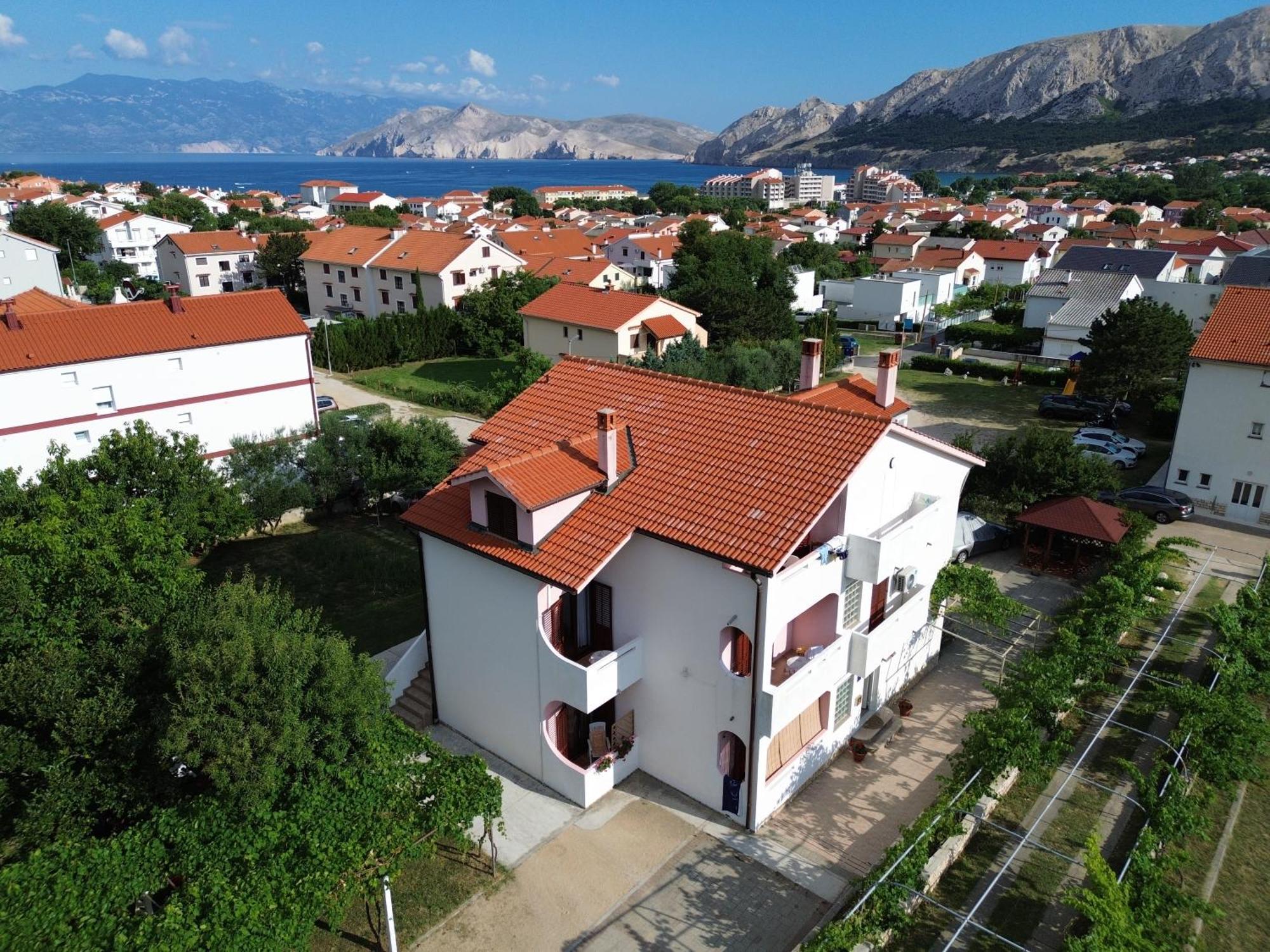 Mirjana F Apartaments Baška Esterno foto